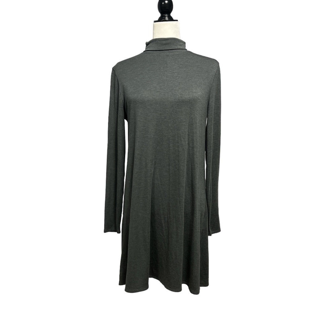 Kit & Ace Upgrade Brushed Dress in Gray Turtleneck